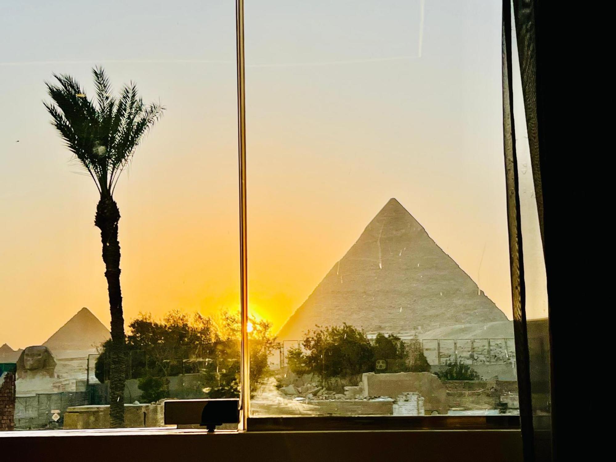 Golden Scarab Pyramids Hotel Kafret el-Gabal Extérieur photo